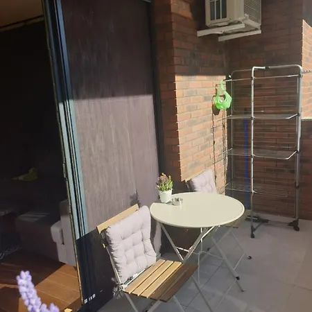 Mona アパート ベオグラード